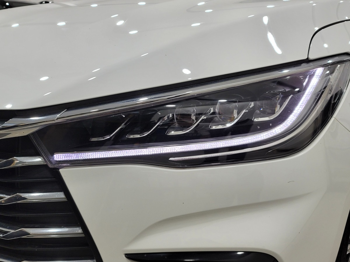 BYD Song MAX New Energy 2023 car image #4