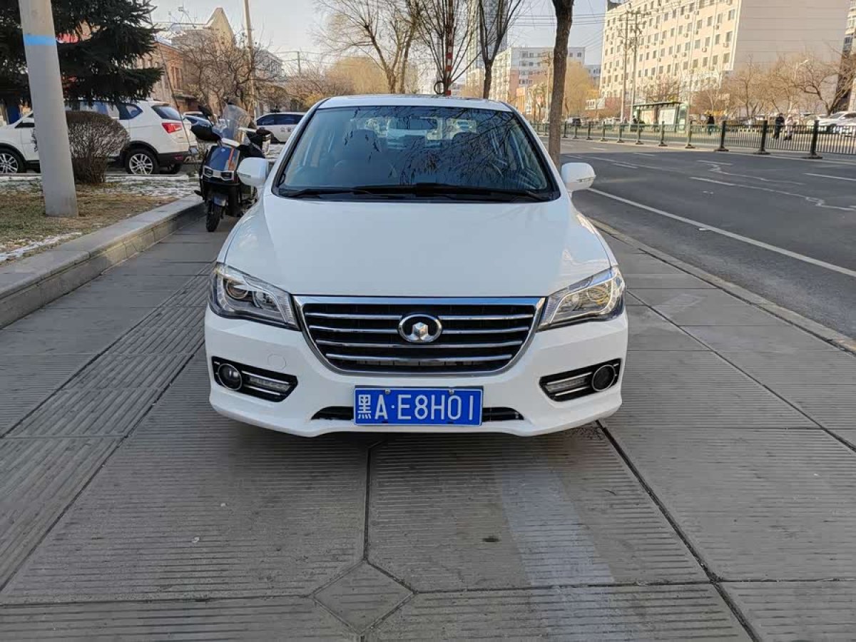 Great Wall C50 2015 car image #4