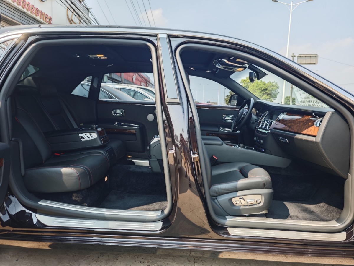 劳斯莱斯 古思特 2017 #4 劳斯莱斯 古思特 2017 汽车图片 #4