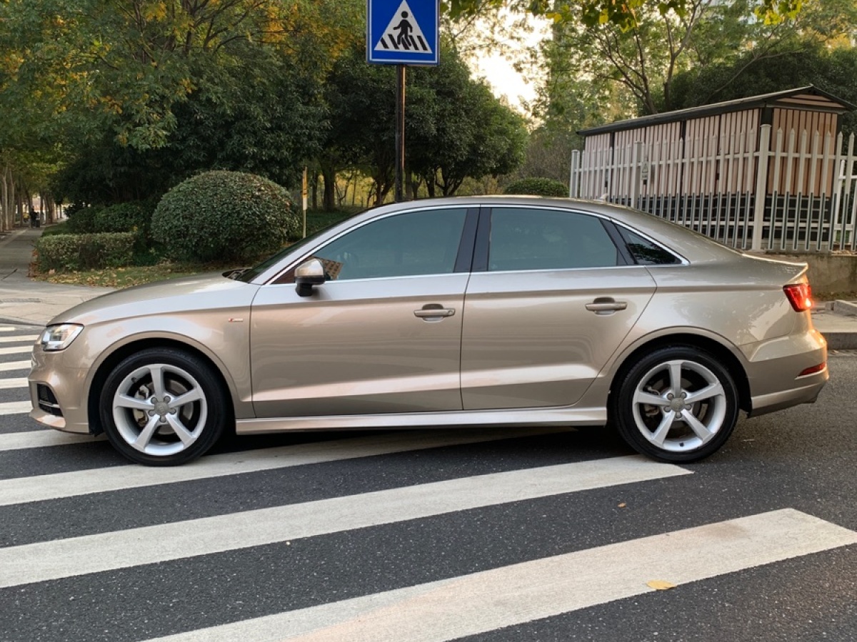 Audi A3 2018 #4 Audi A3 2018 car image #4