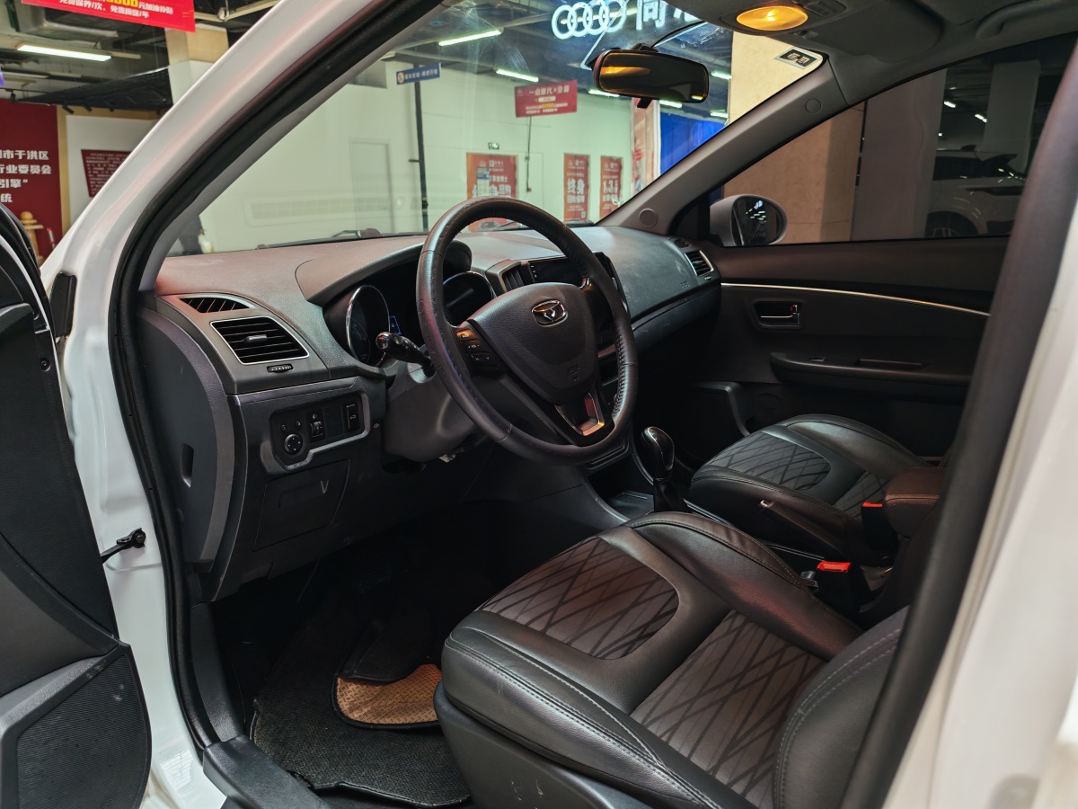 Kaiyi E3 2018 #4 Kaiyi E3 2018 car image #4