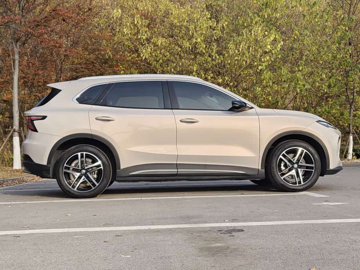 MG ES5 2024 #4 MG ES5 2024 car image #4