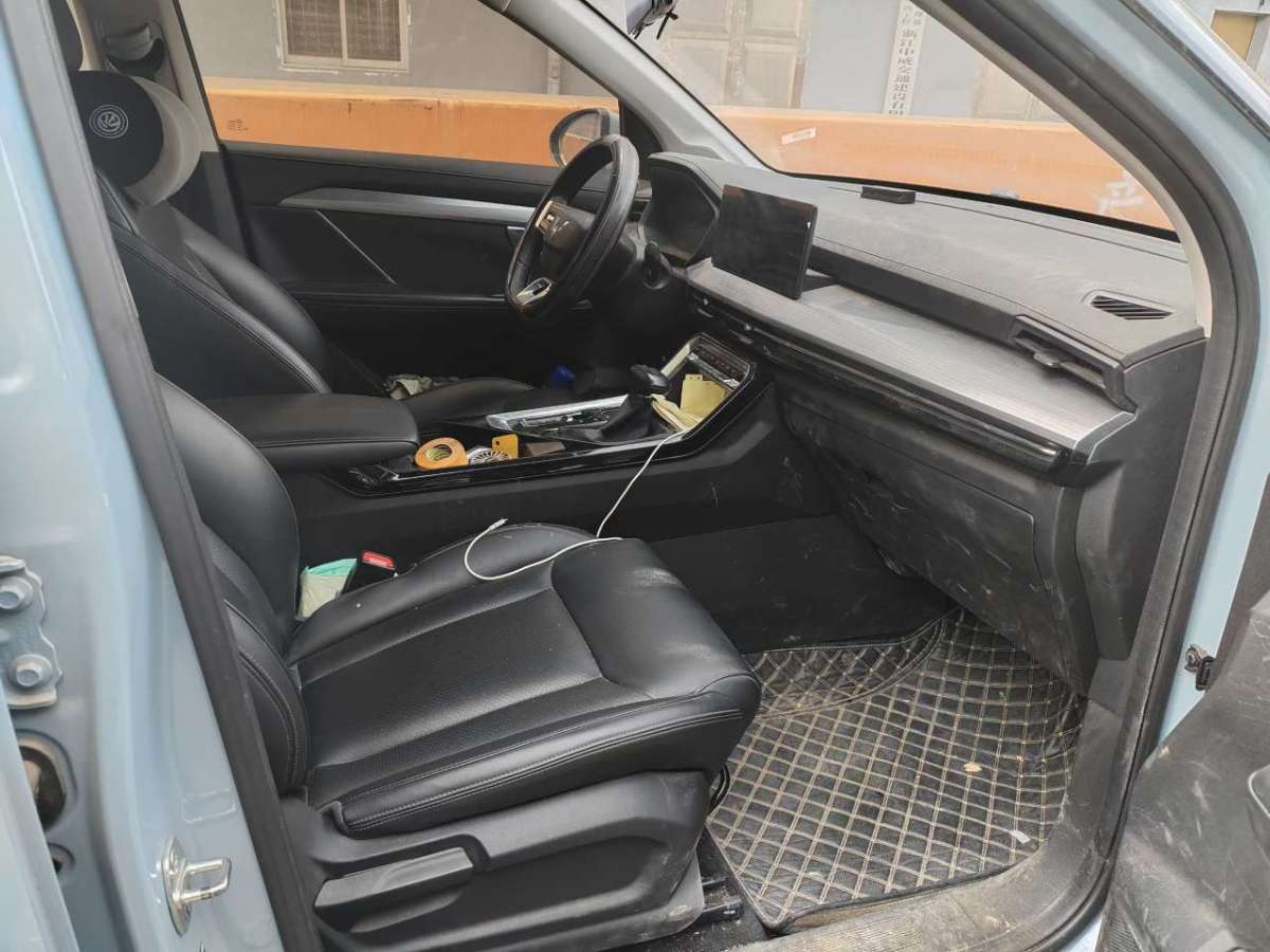Wuling Asta 2022 #4 Wuling Asta 2022 car image #4