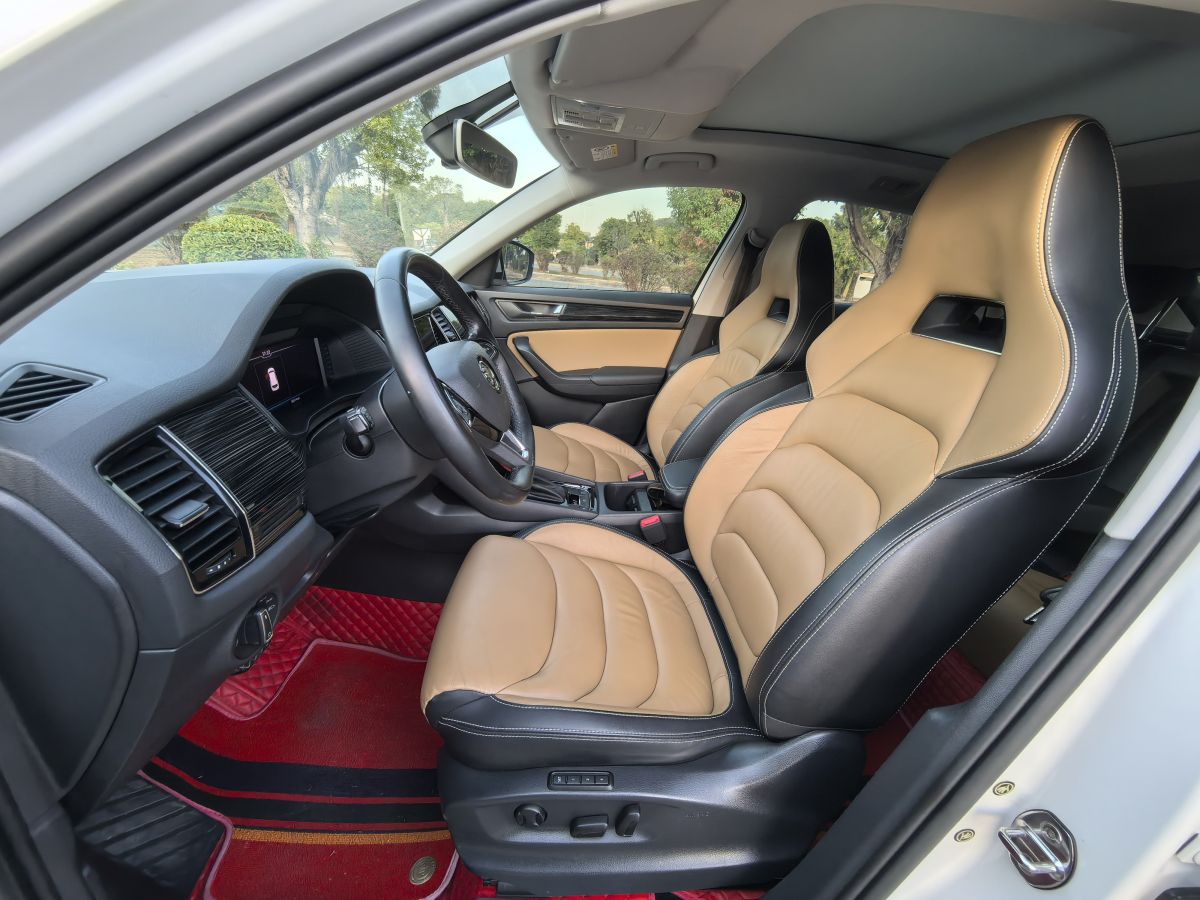 Skoda Kodiaq GT 2020 изображение автомобиля #4