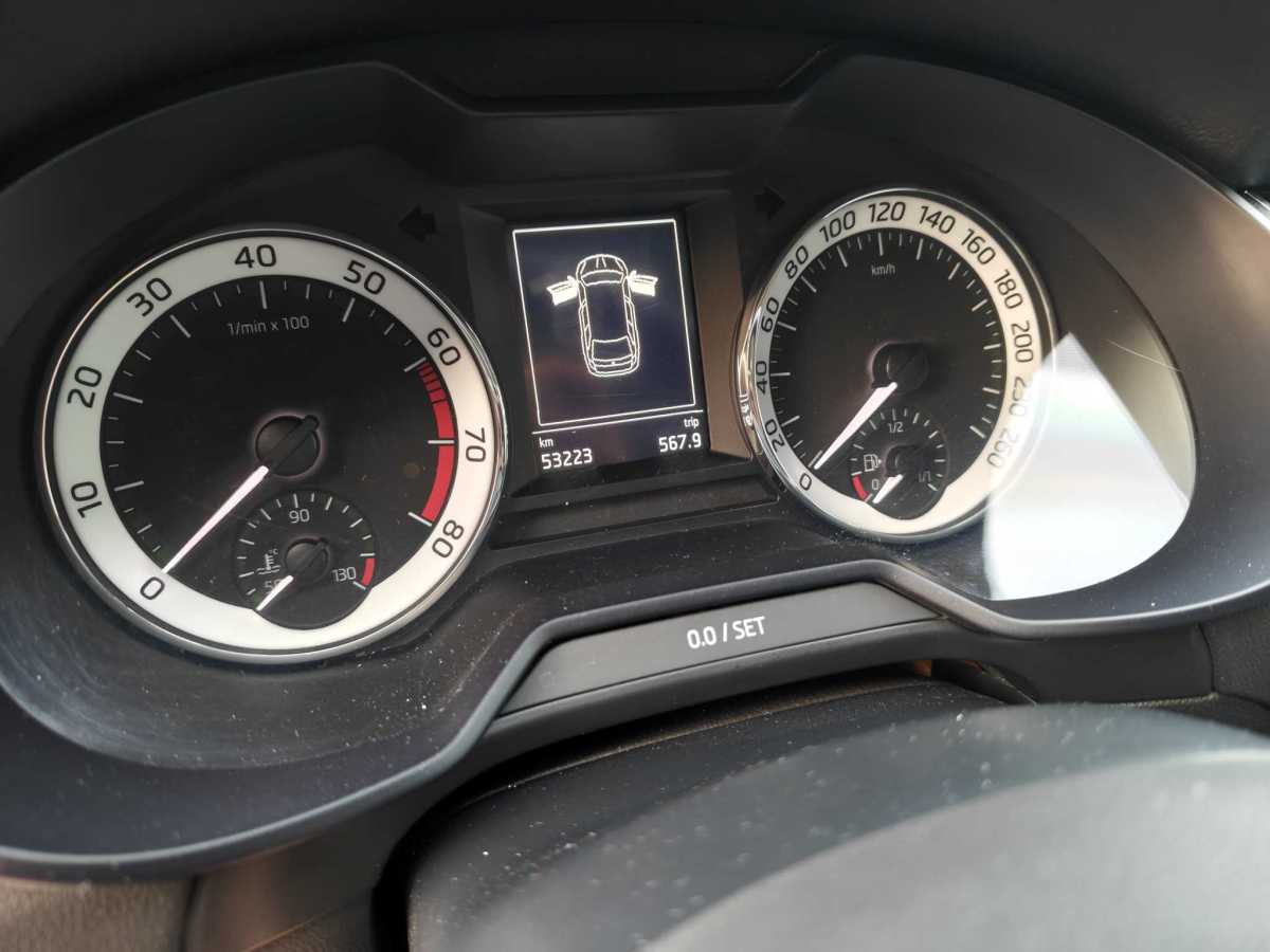 Skoda Octavia 2019 #4 Skoda Octavia 2019 car image #4