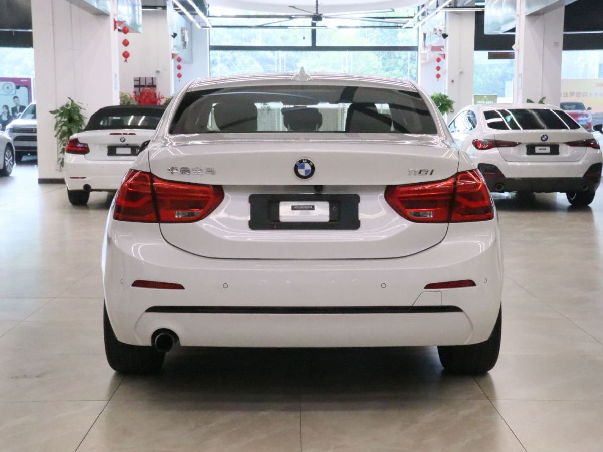 BMW 2018 car image #4