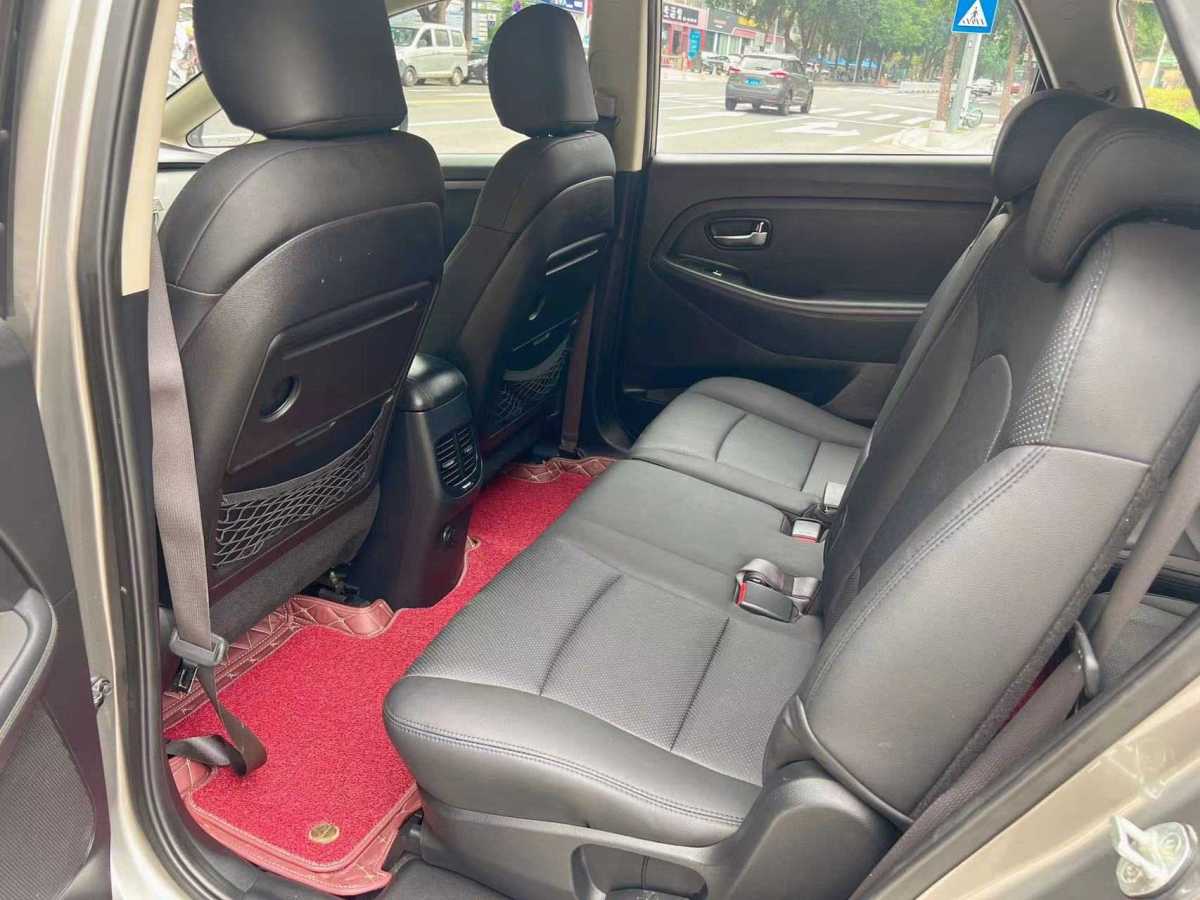 起亚 佳乐 2014 汽车图片 #4