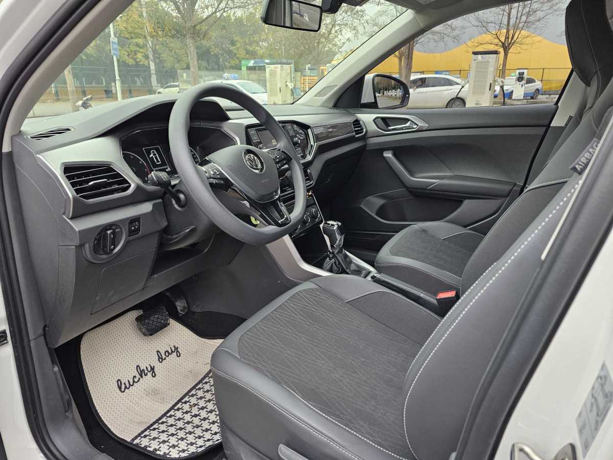 Volkswagen T-Cross 2020 #4 Volkswagen T-Cross 2020 car image #4