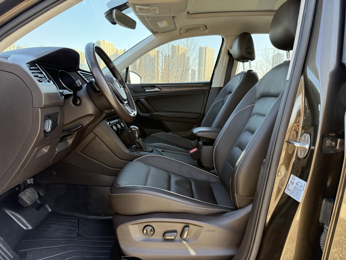 Volkswagen Tiguan X 2017 car image #4