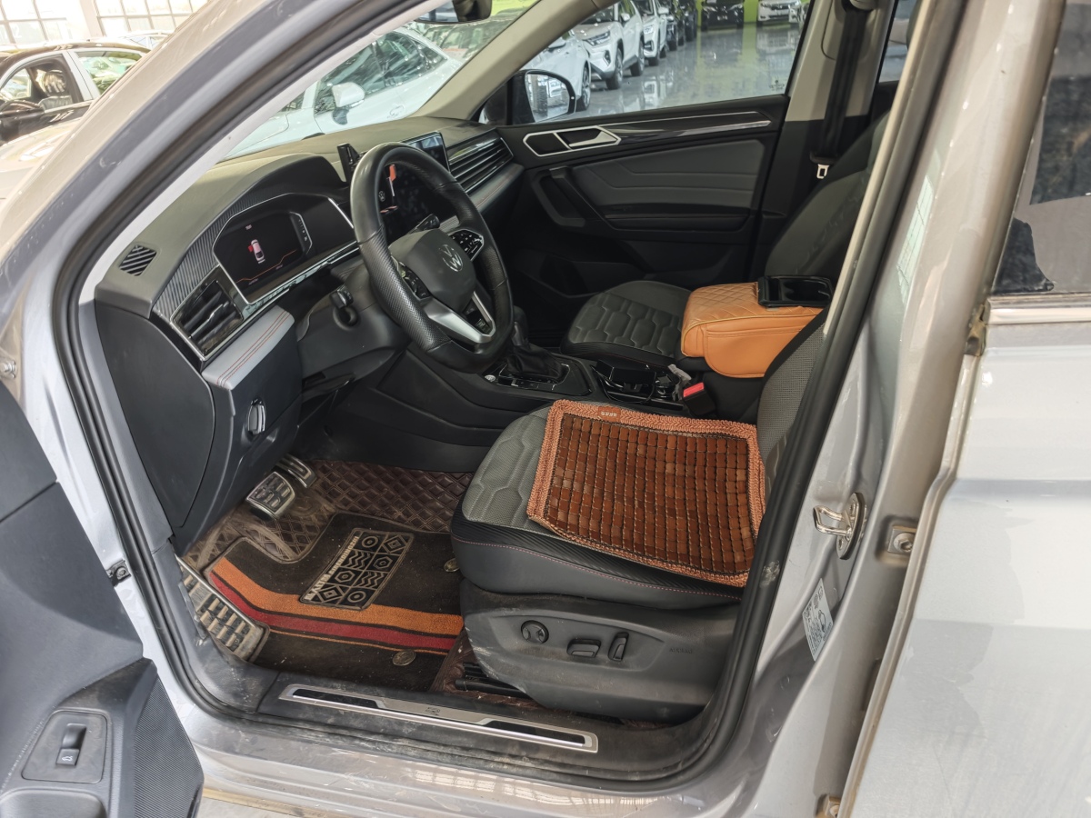 Volkswagen Tiguan X 2023 #4 Volkswagen Tiguan X 2023 car image #4