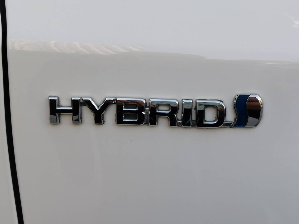 Toyota Prius 2015 car image #4