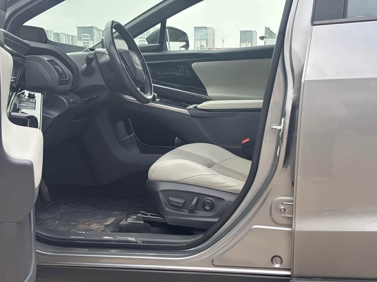 Toyota bZ4X 2022 imagem de carro #4