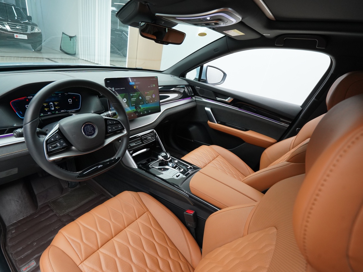 BYD Tang New Energy 2023 #4 BYD Tang New Energy 2023 car image #4