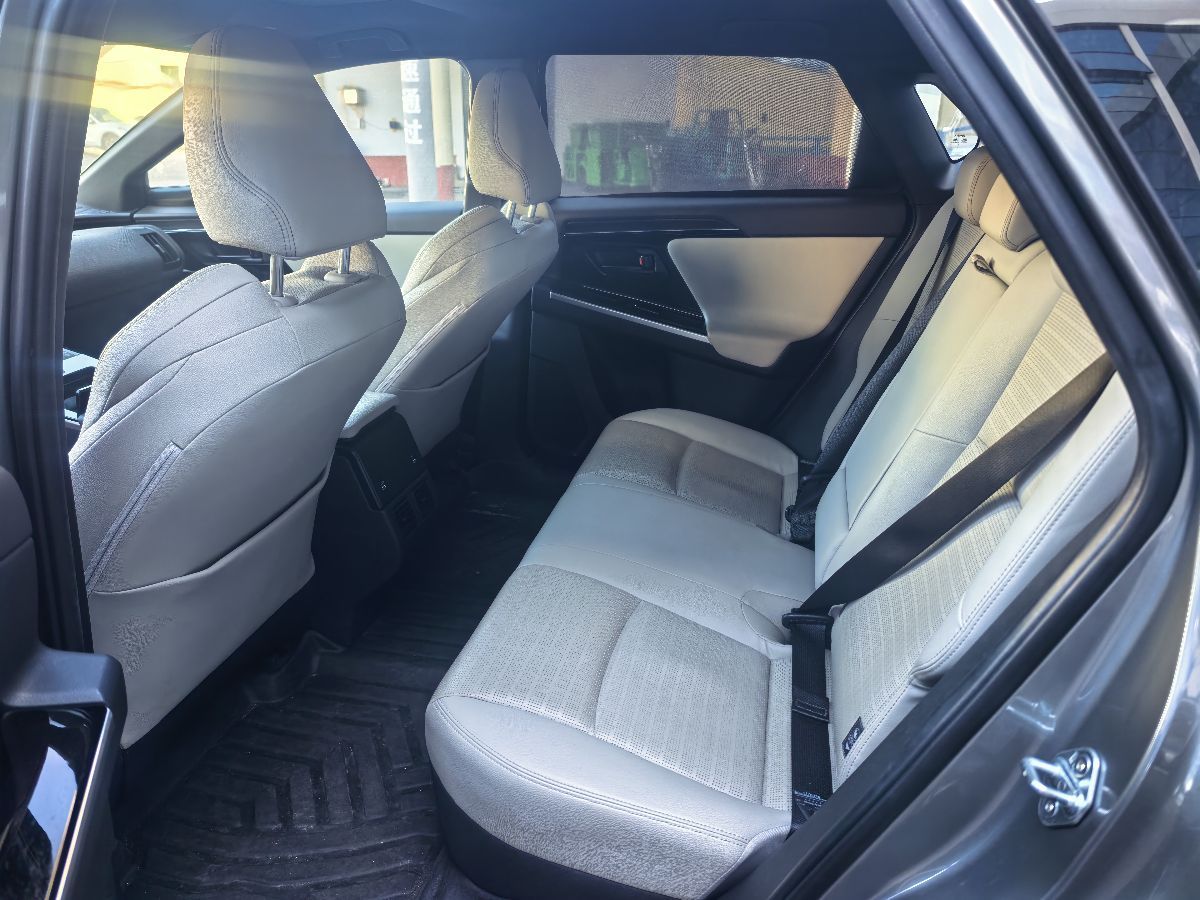 Toyota bZ4X 2022 immagine di auto #4