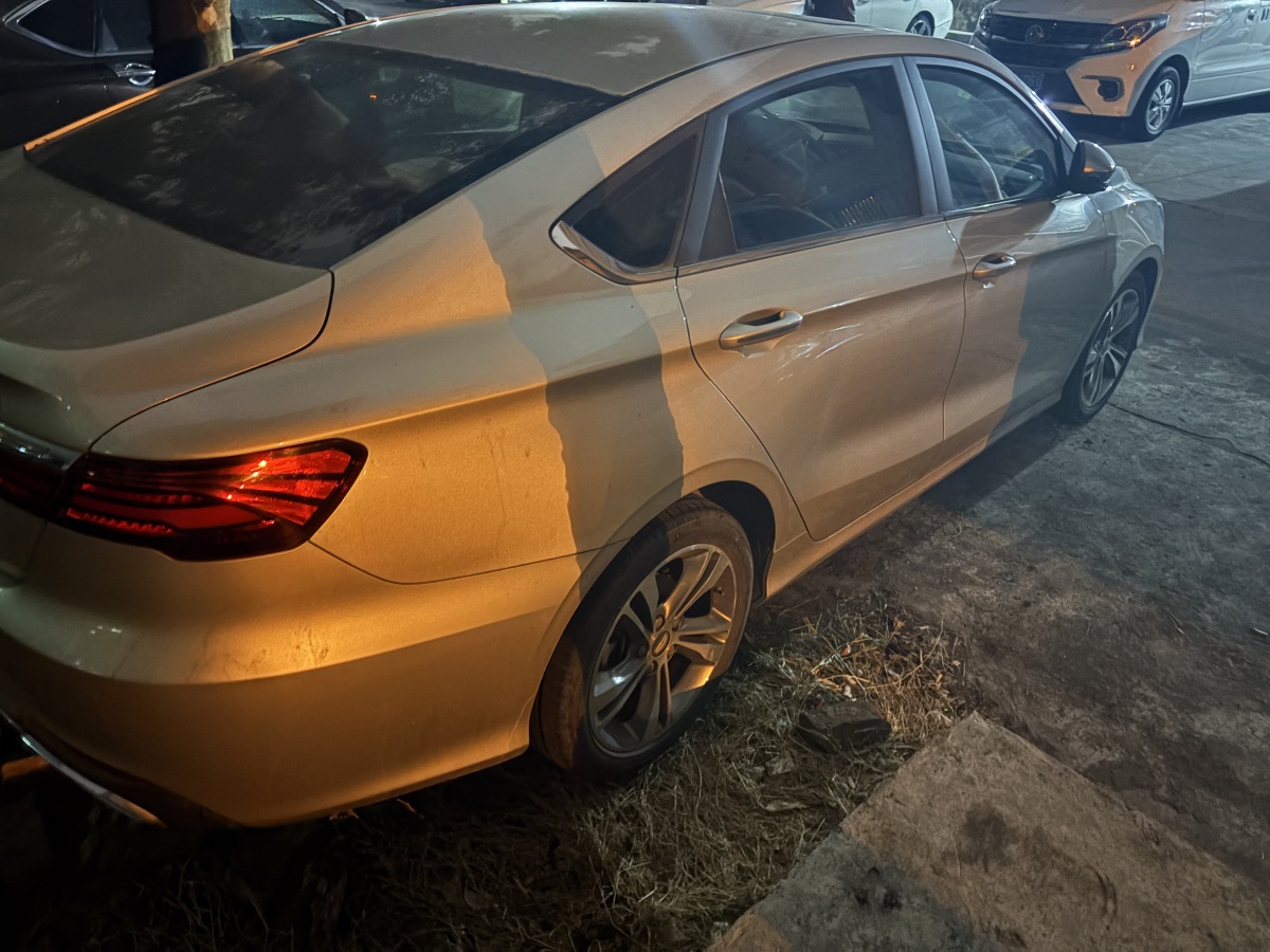 GEELY Emgrand 2018 car image #4