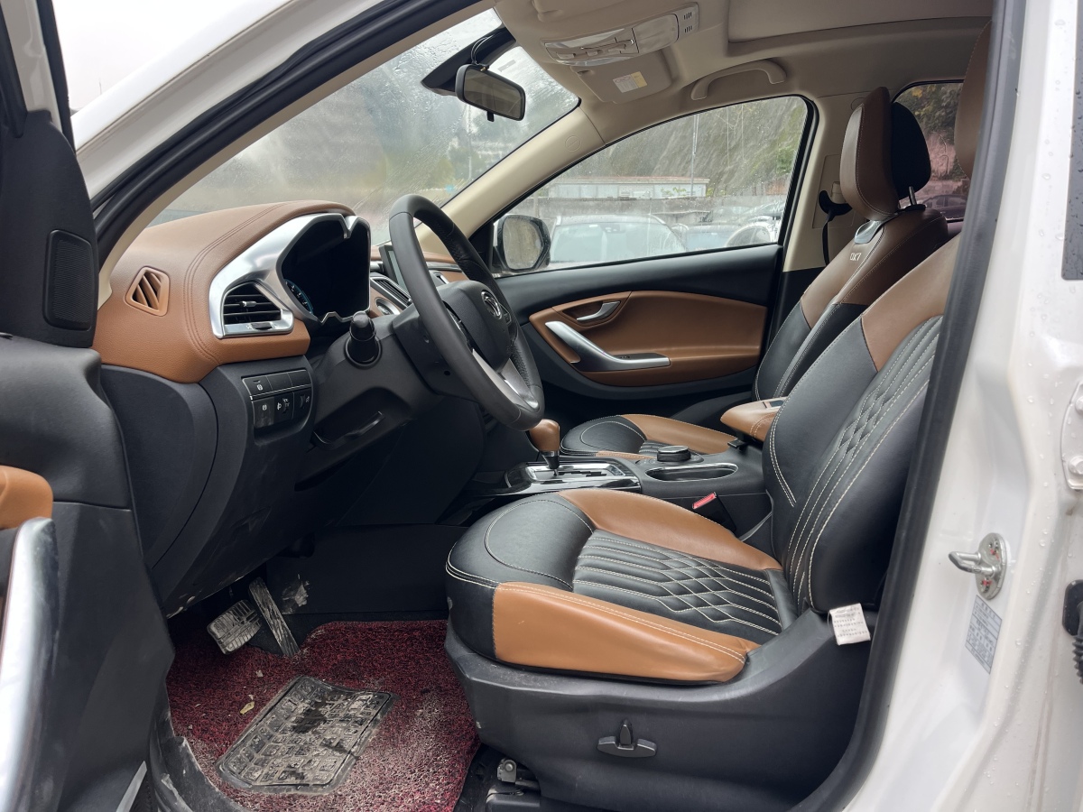 Soueast DX7 2018 car image #4