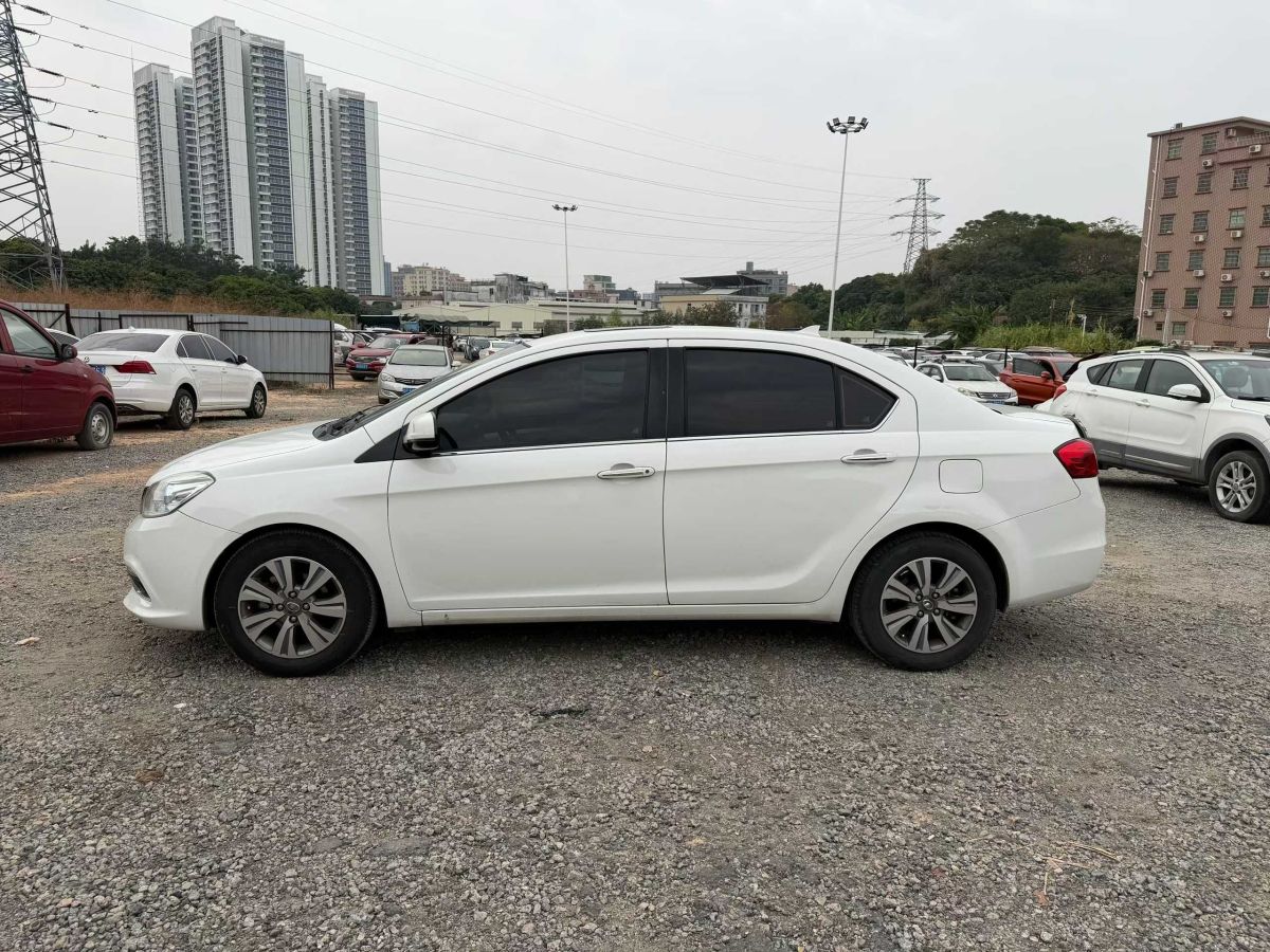 Great Wall C30 2015 car image #4