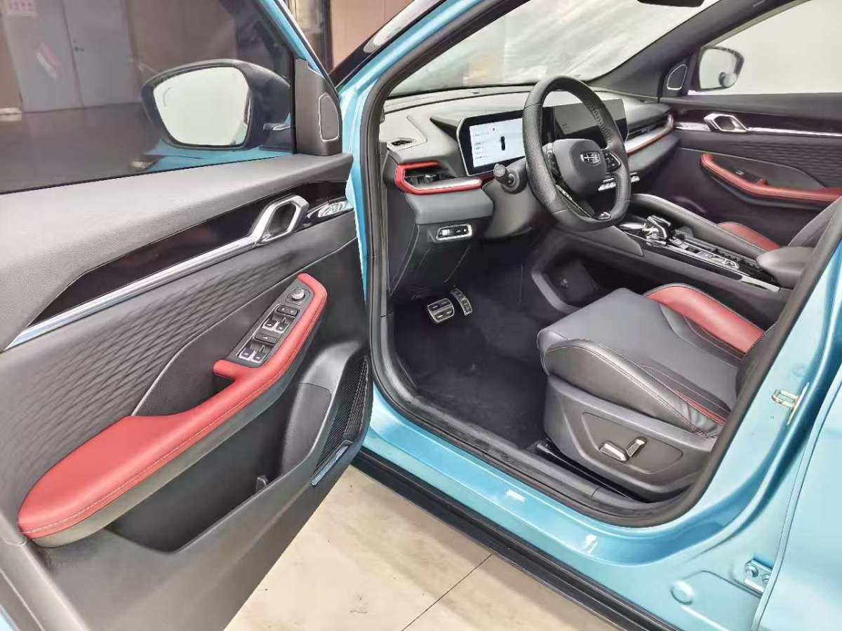 GEELY Coolray 2022 car image #4