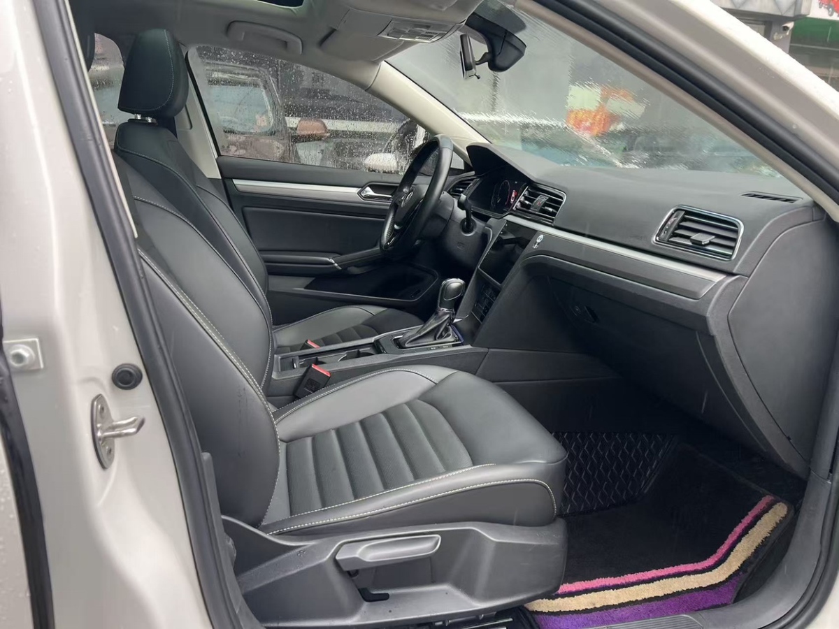 Volkswagen Lamando 2021 imagem de carro #4