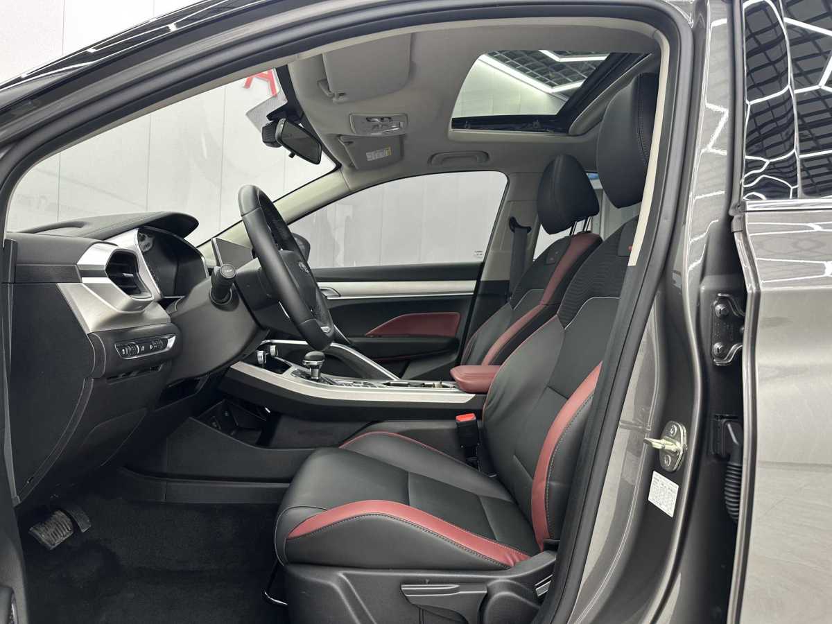 GEELY Coolray 2022 #4 GEELY Coolray 2022 car image #4