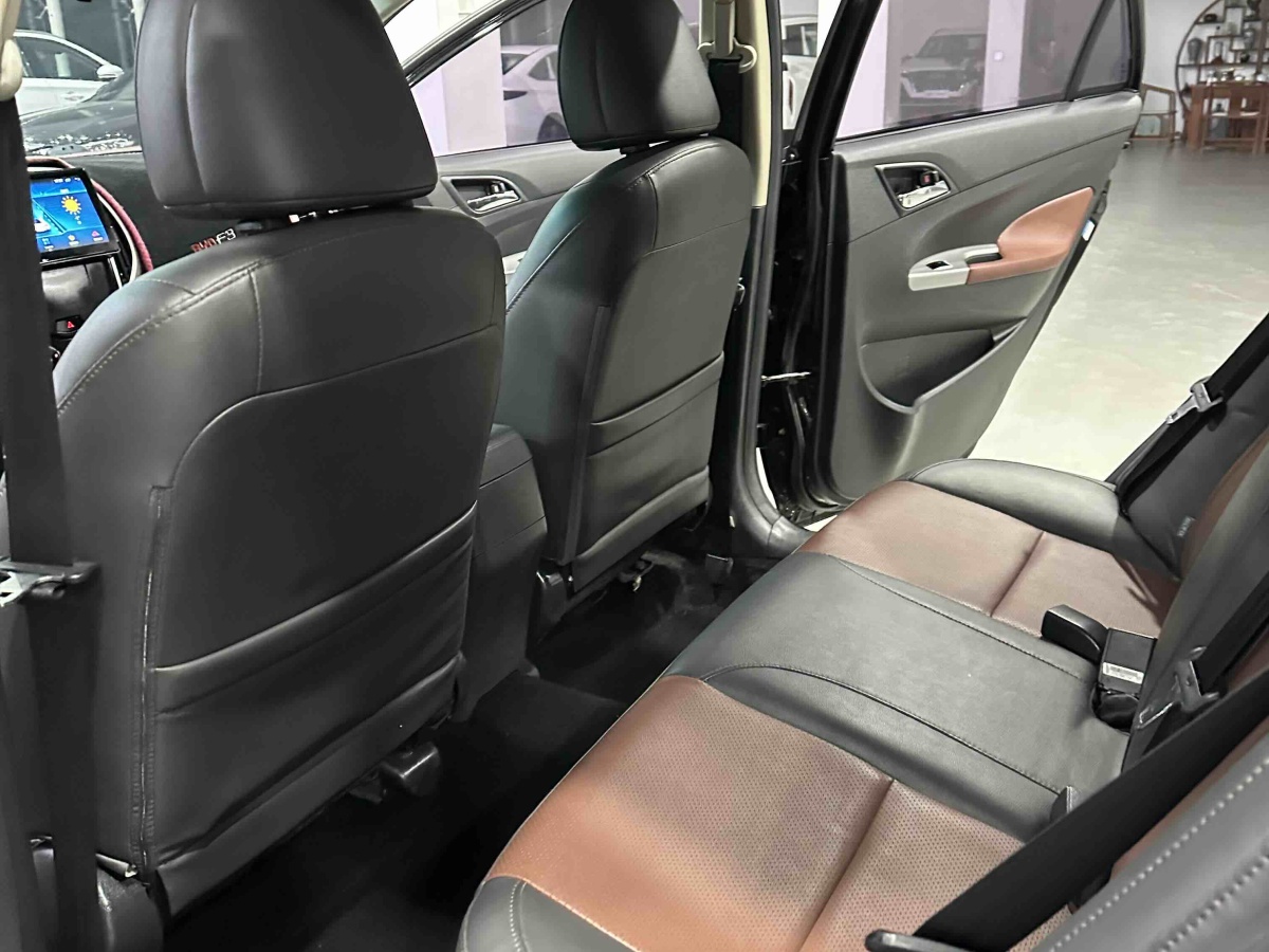 BYD F3 2016 car image #4