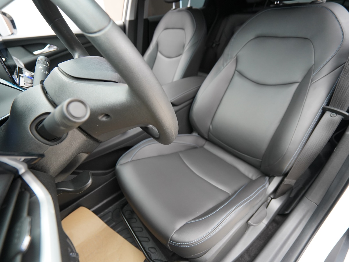 Chevrolet Charm 2023 car image #4