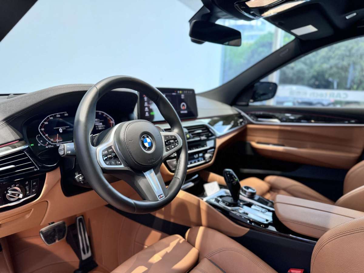 BMW 6 Series GT 2021 #4 BMW 6 Series GT 2021 car image #4