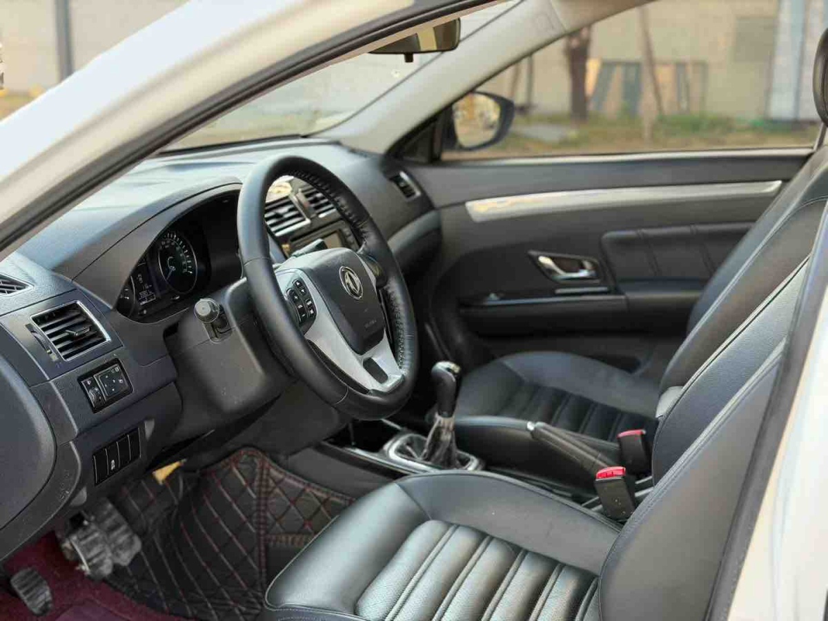 Forthing JOYEAR S50 2019 immagine di auto #4