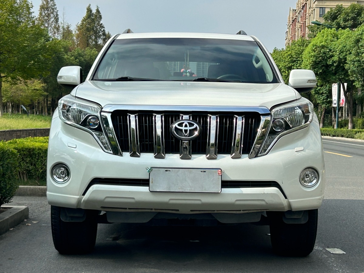 Toyota Land Cruiser Prado 2017 car image #4