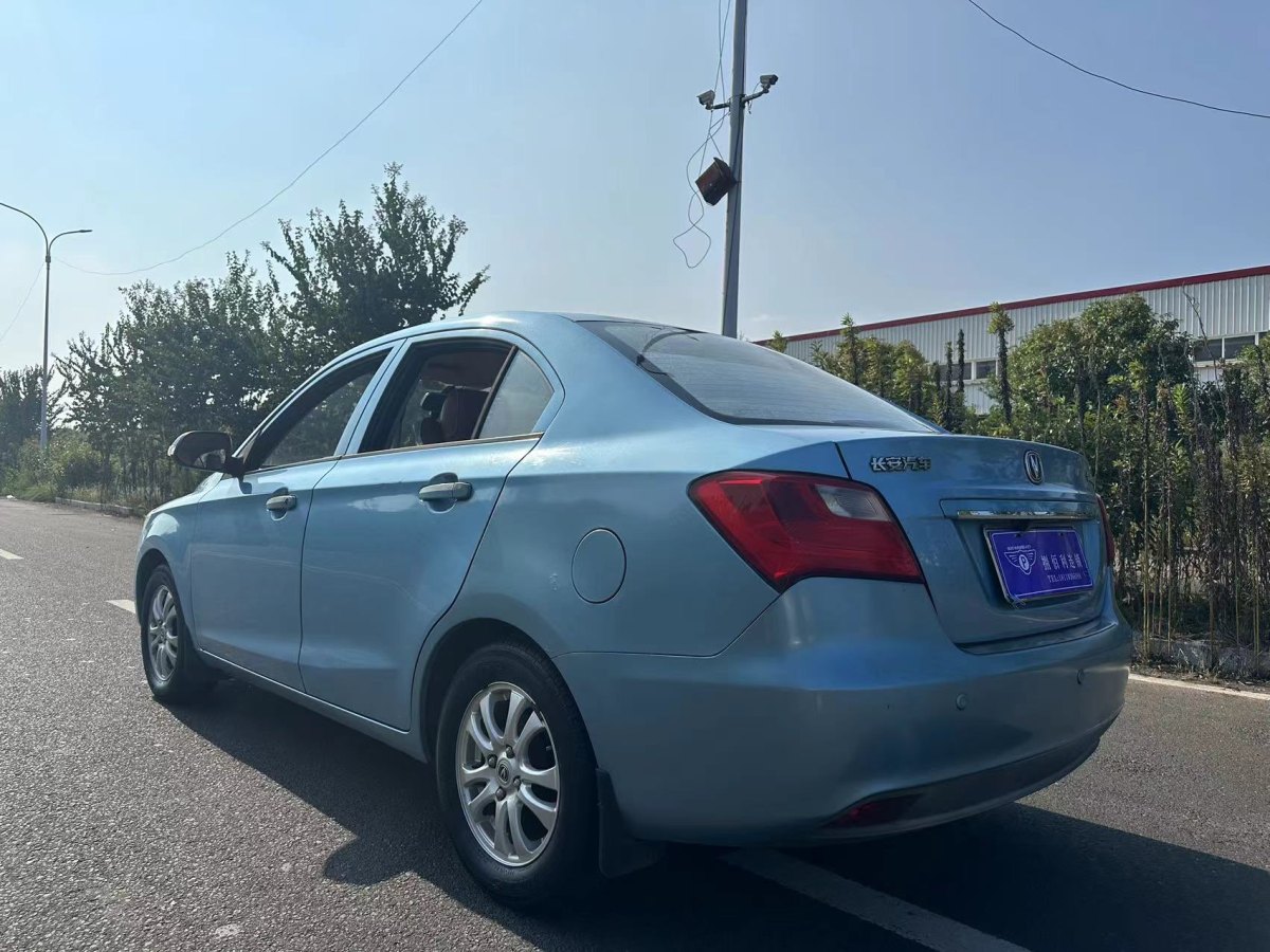 Changan Alsvin V3 2013 #4 Changan Alsvin V3 2013 car image #4