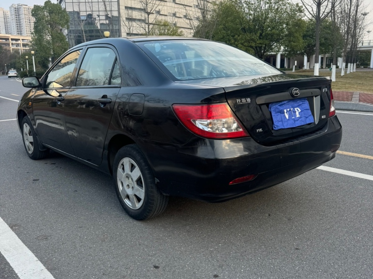 BYD F3 2015 car image #4