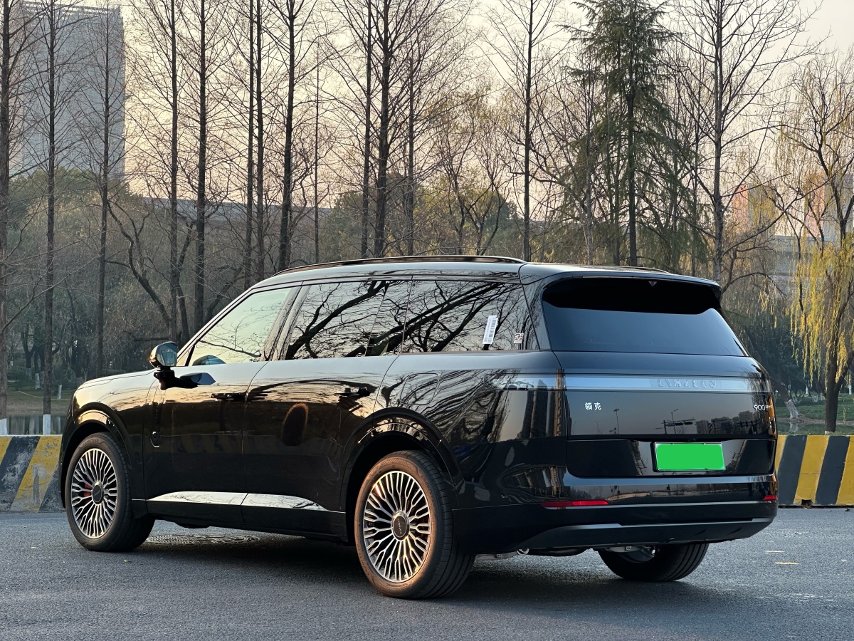 Lynk & Co 900 2025 car image #4