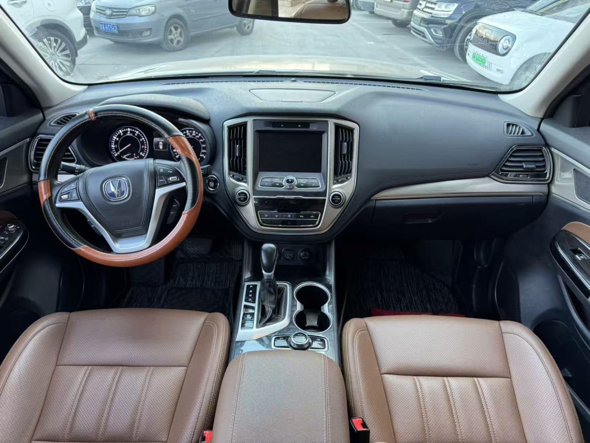 Changan CS95 2018 car image #4