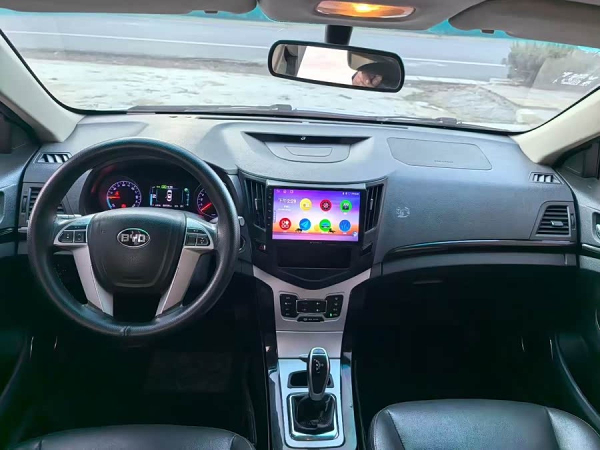 BYD e5 2018 #4 BYD e5 2018 car image #4