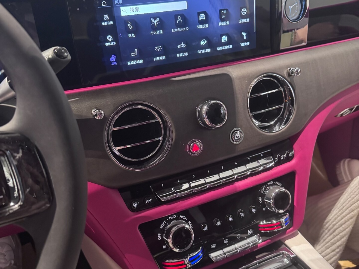 劳斯莱斯 闪灵 2024 汽车图片 #4