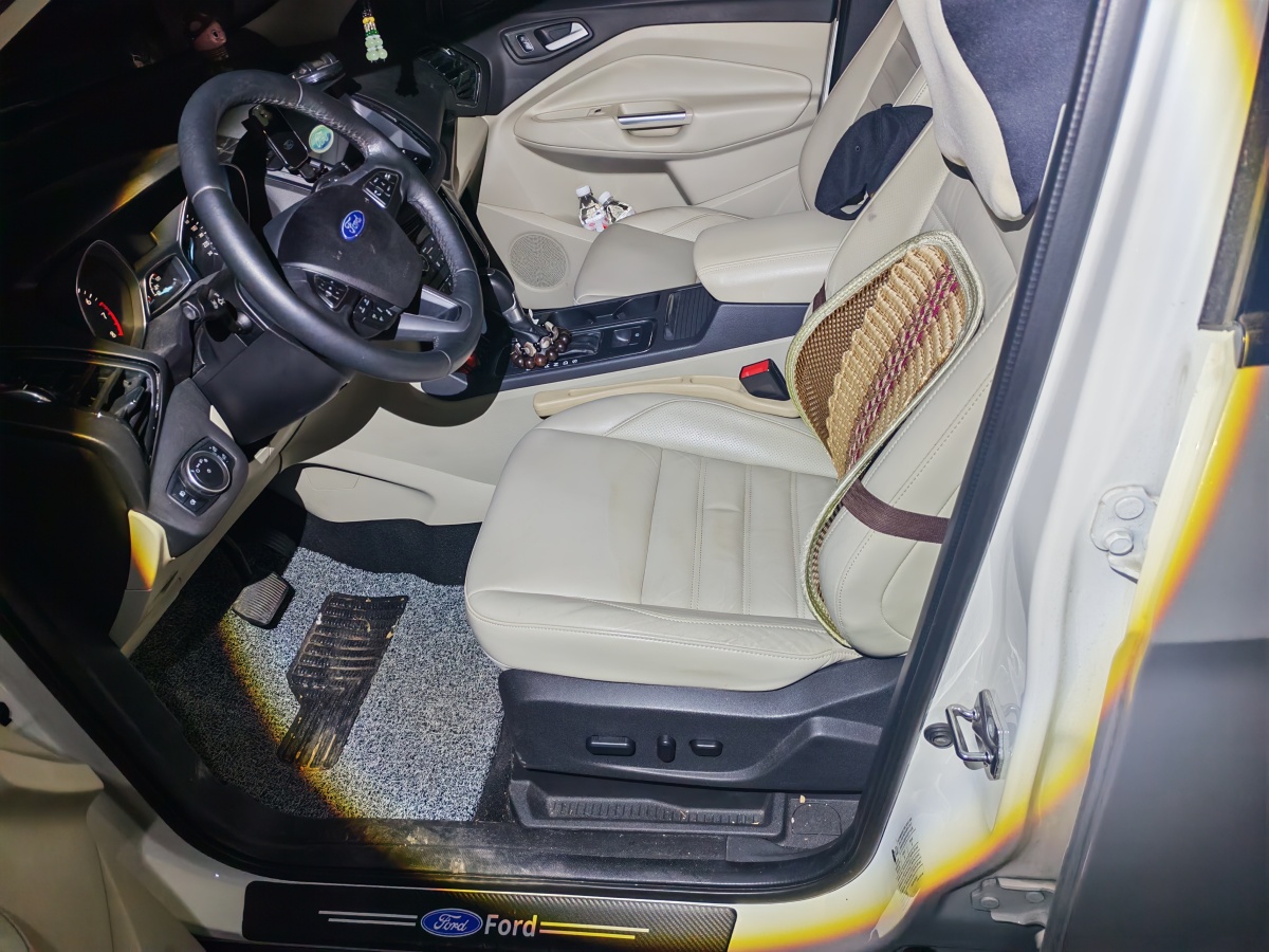 Ford Kuga 2018 #4 Ford Kuga 2018 car image #4