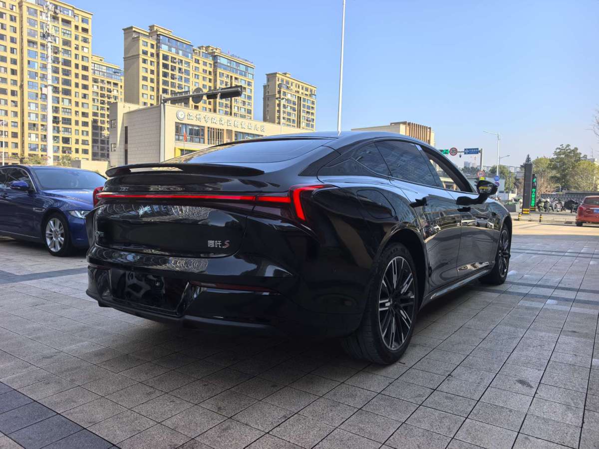 哪吒汽车 哪吒S 2023 #4 哪吒汽车 哪吒S 2023 汽车图片 #4