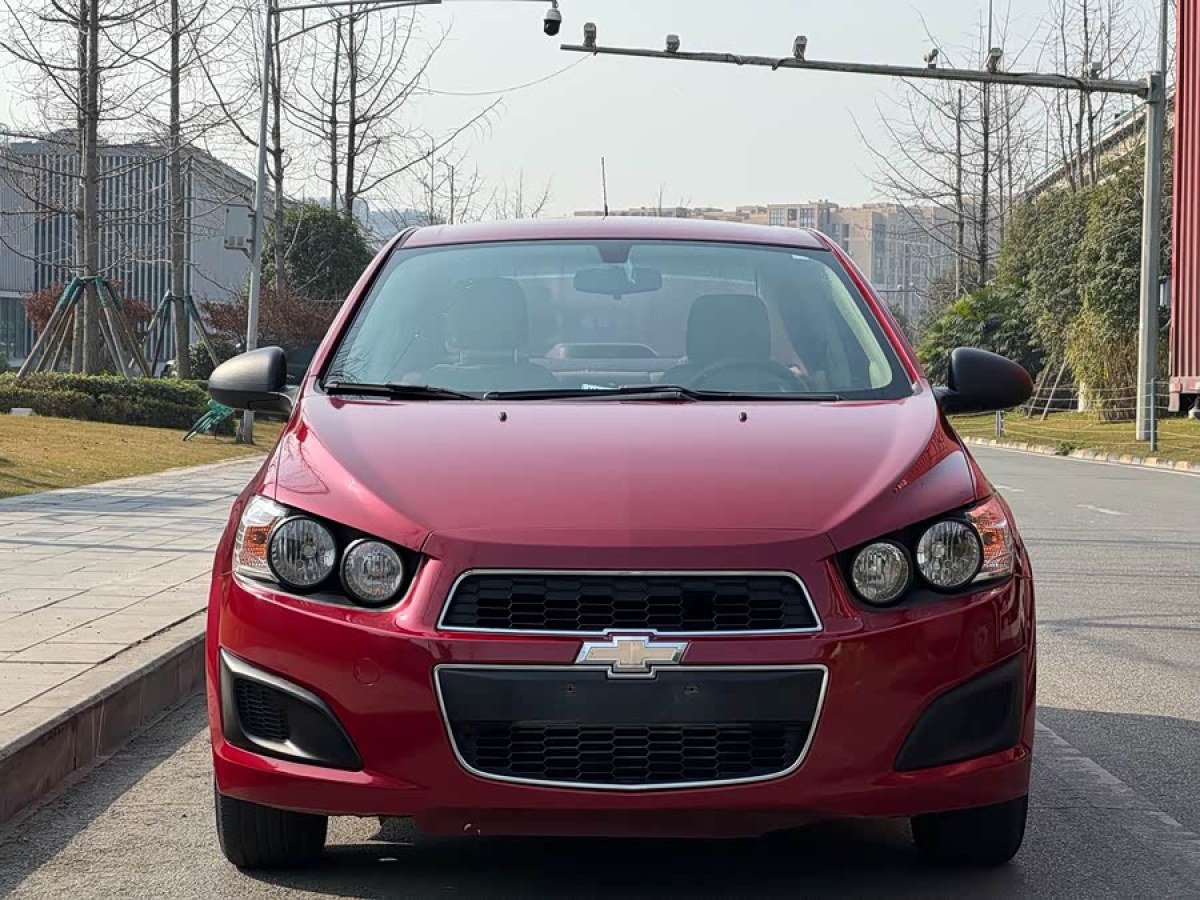 雪佛兰 爱唯欧 2014 汽车图片 #4