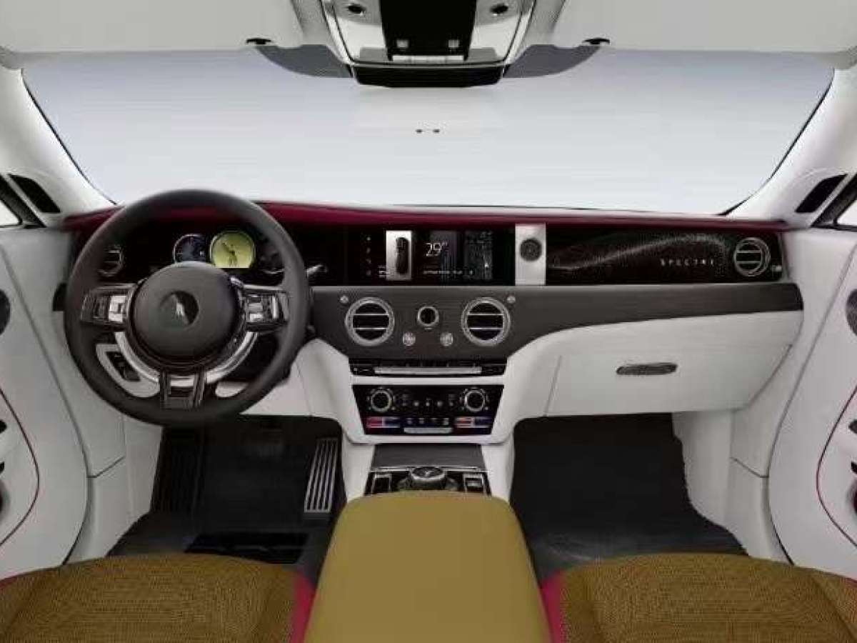 Rolls-Royce Spectre صورة سيارة #4