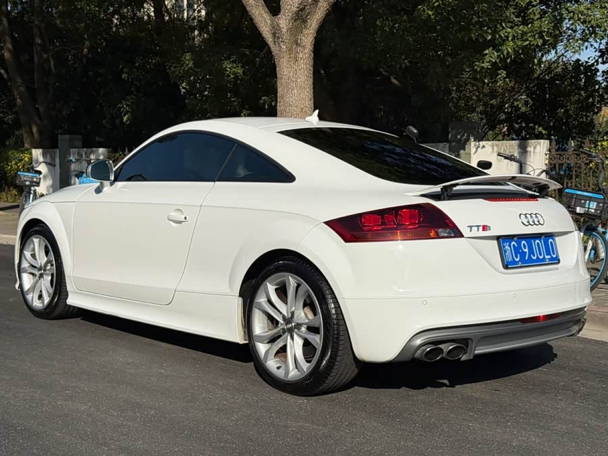 Audi TTS 2014 car image #4