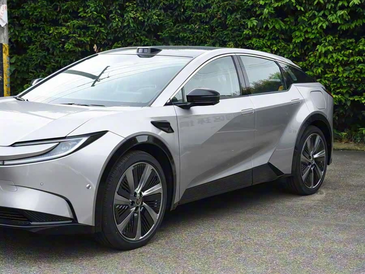 Toyota bZ5 2025 #4 Toyota bZ5 2025 immagine di auto #4