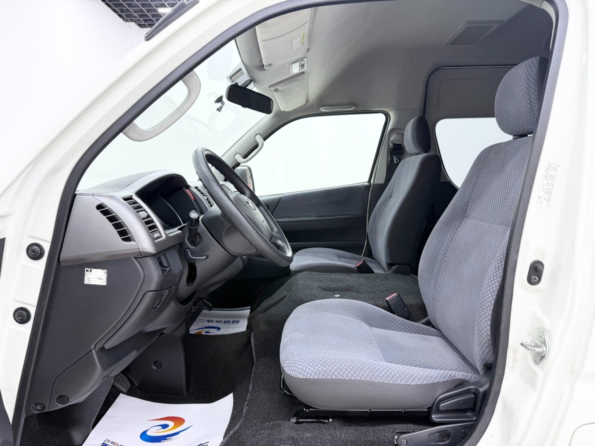 Toyota Hiace 2010 #4 Toyota Hiace 2010 immagine di auto #4