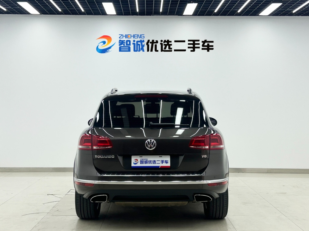 Volkswagen Touareg 2016 car image #4