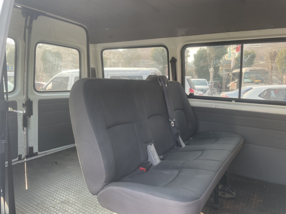 Ford Transit Classic 2013 car image #4