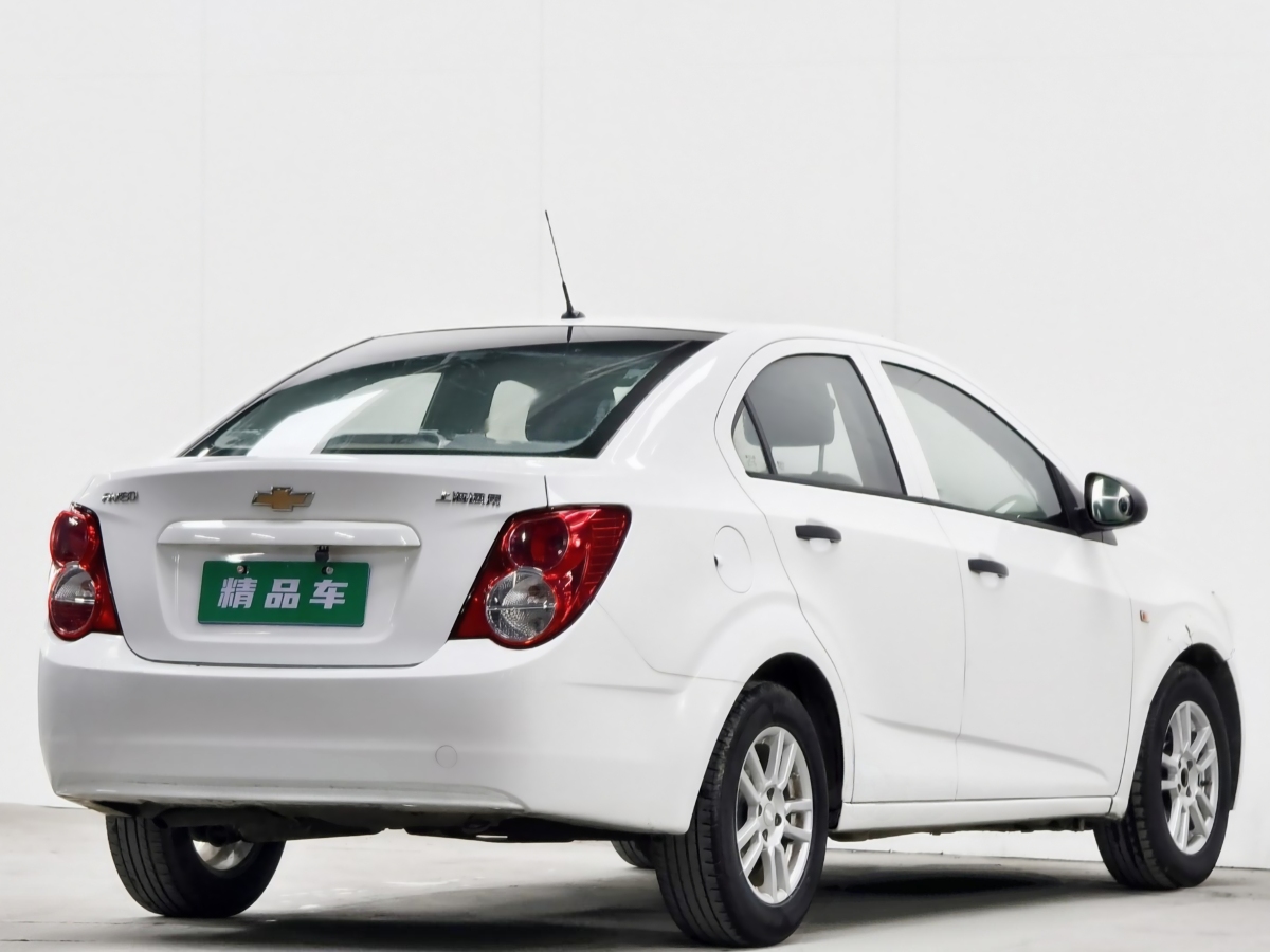 雪佛兰 爱唯欧 2013 #4 雪佛兰 爱唯欧 2013 汽车图片 #4