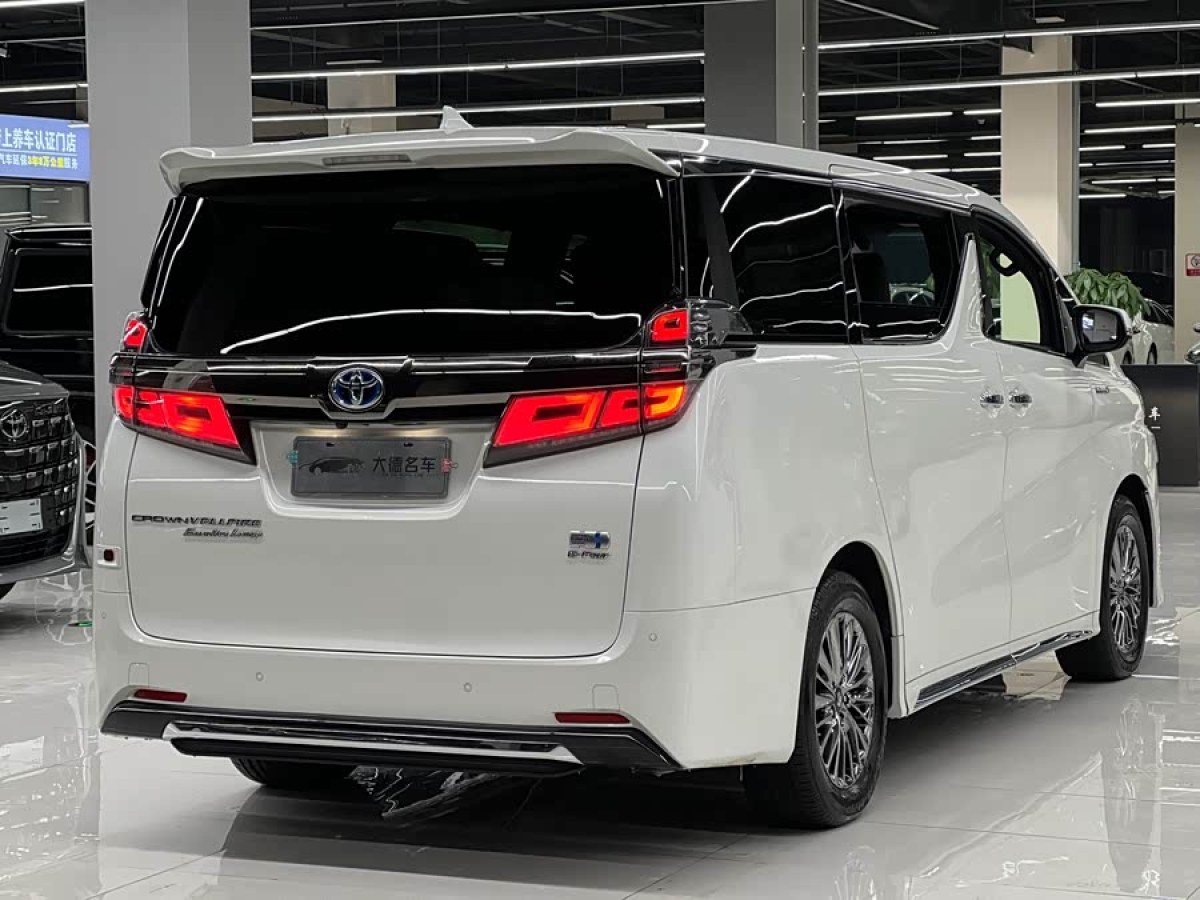 Toyota Vellfire 2021 car image #4