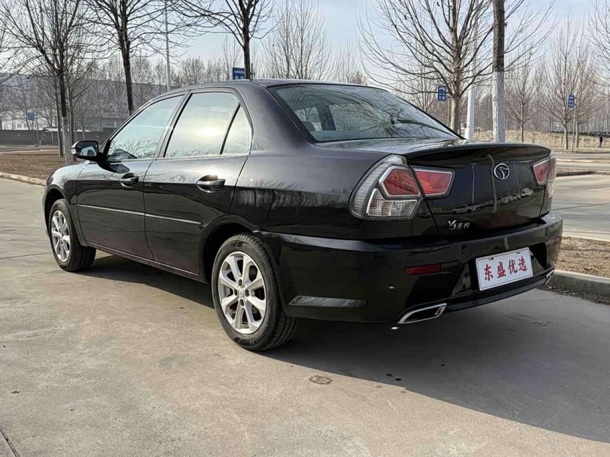 Soueast V3 Lingyue 2013 car image #4