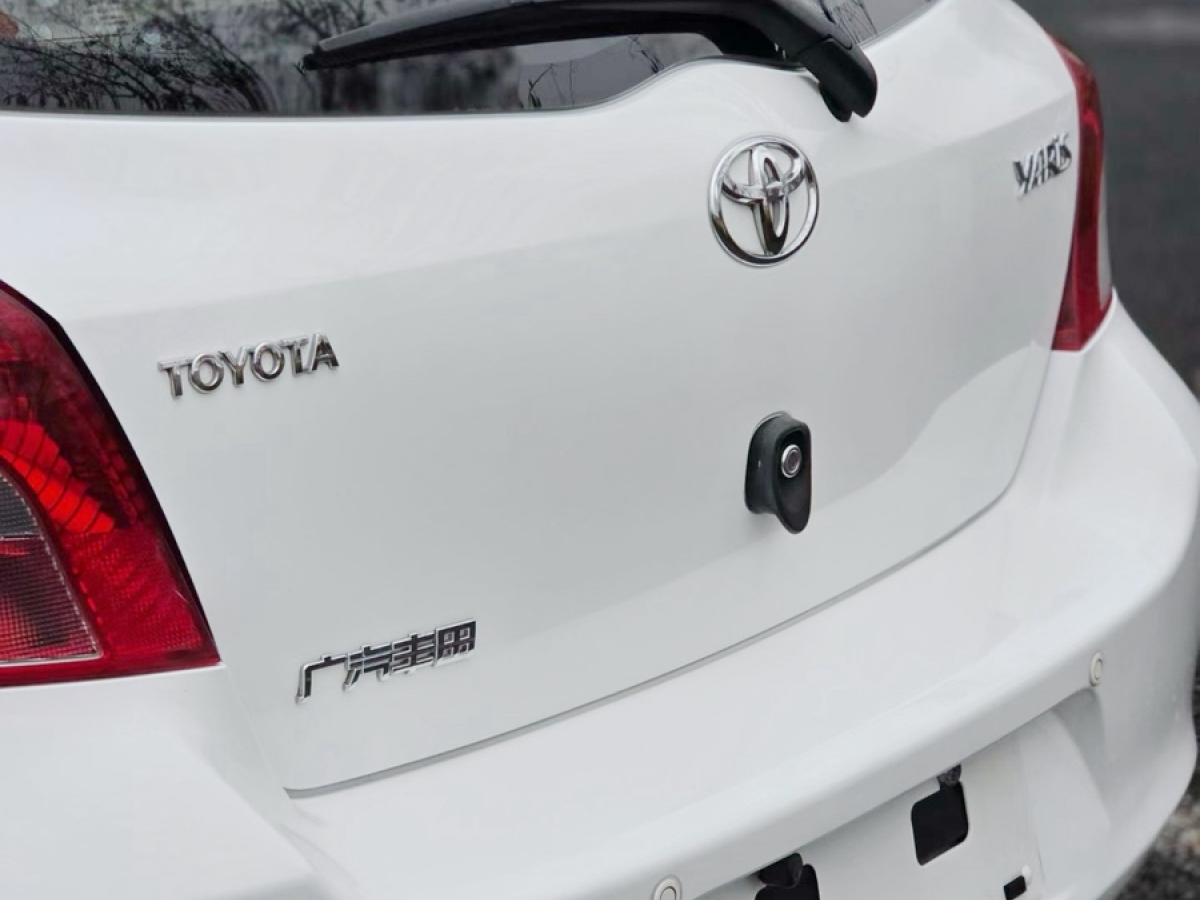 Toyota Yaris 2013 imagem de carro #4