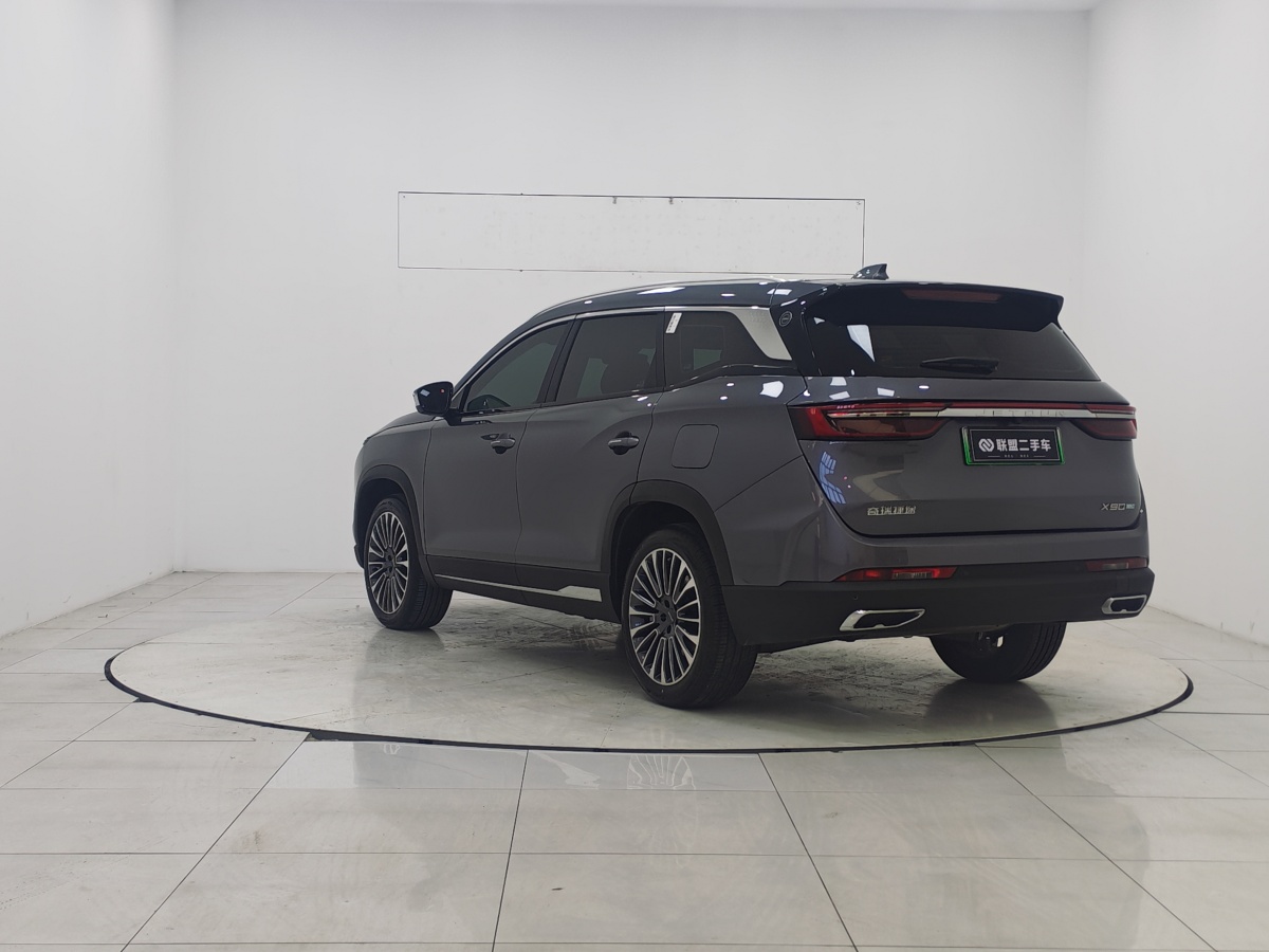 Jetour X90 C-DM 2025 immagine di auto #4