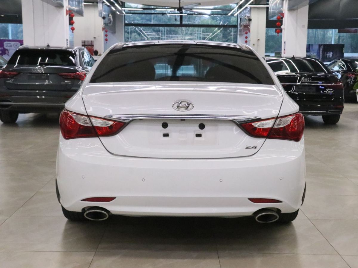 Hyundai Sonata 2013 car image #4